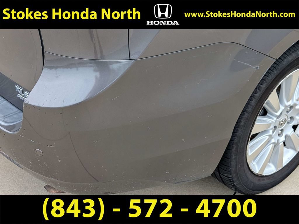 Used 2013 Toyota Sienna XLE w/ Entertainment Pkg AWD/4WD image 5