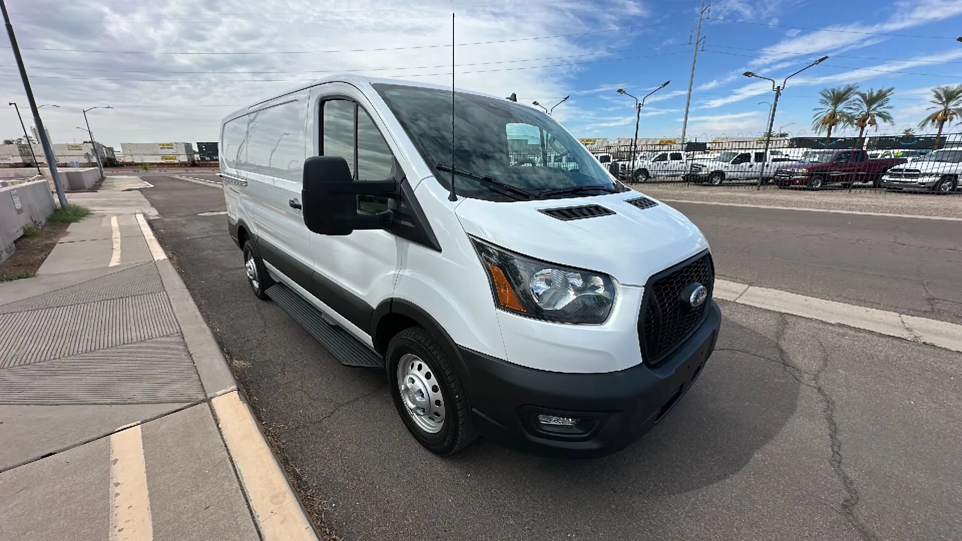 Used 2023 Ford Transit 250 Low Roof RWD image 10