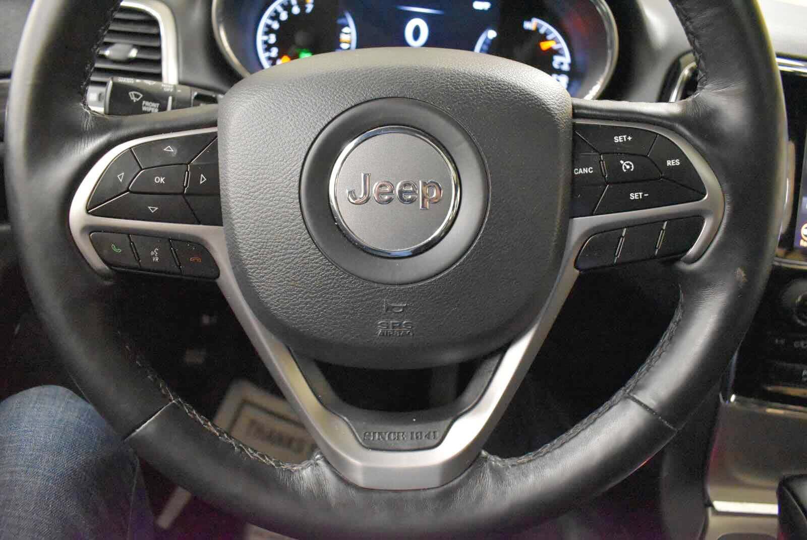 Used 2019 Jeep Grand Cherokee Altitude AWD/4WD image 21