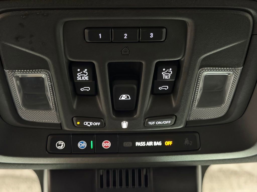 Used 2023 GMC Sierra 1500 AT4 w/ AT4 Preferred Package image 44