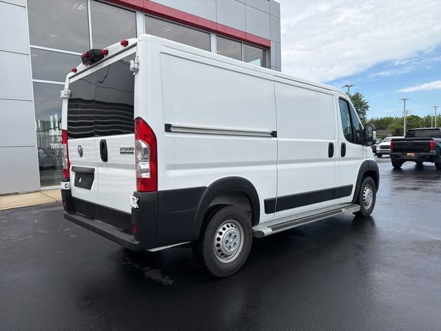 Used 2025 RAM ProMaster 2500 w/ U-Haul Equipment Group FWD image 7