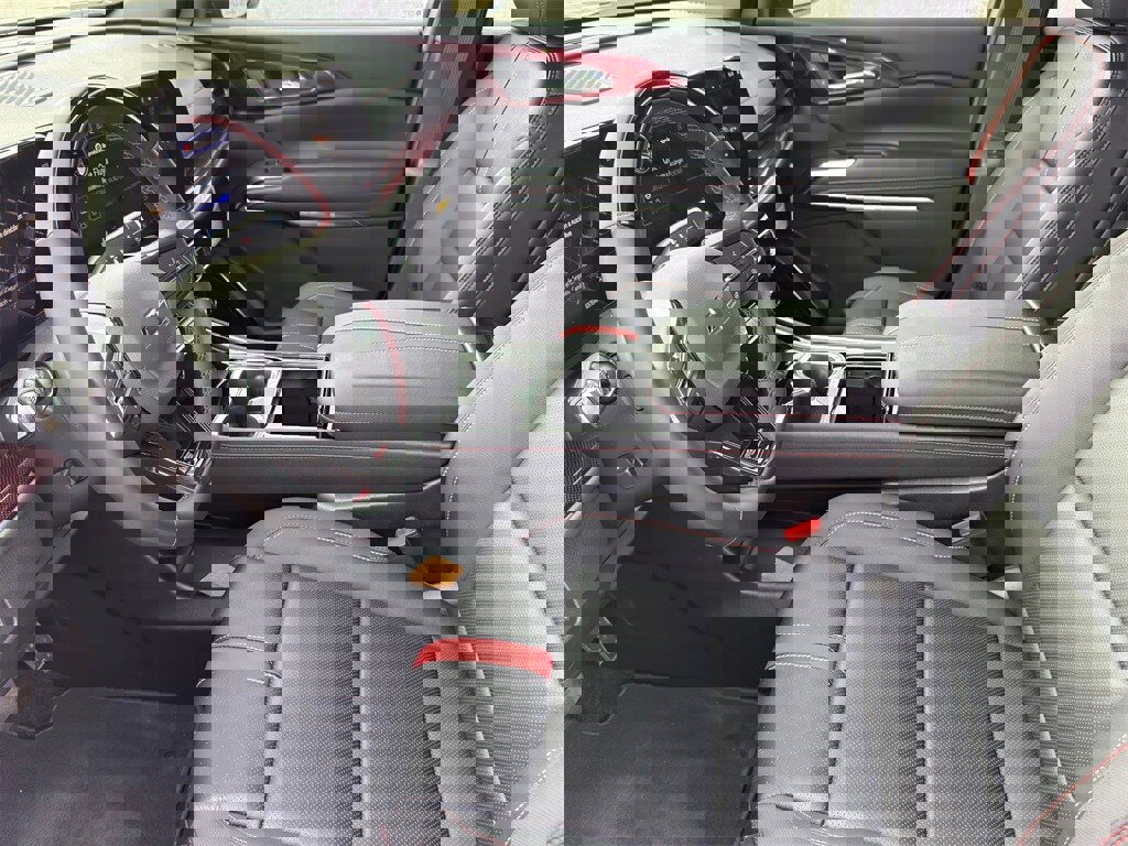 Used 2026 Chevrolet Traverse RS image 12