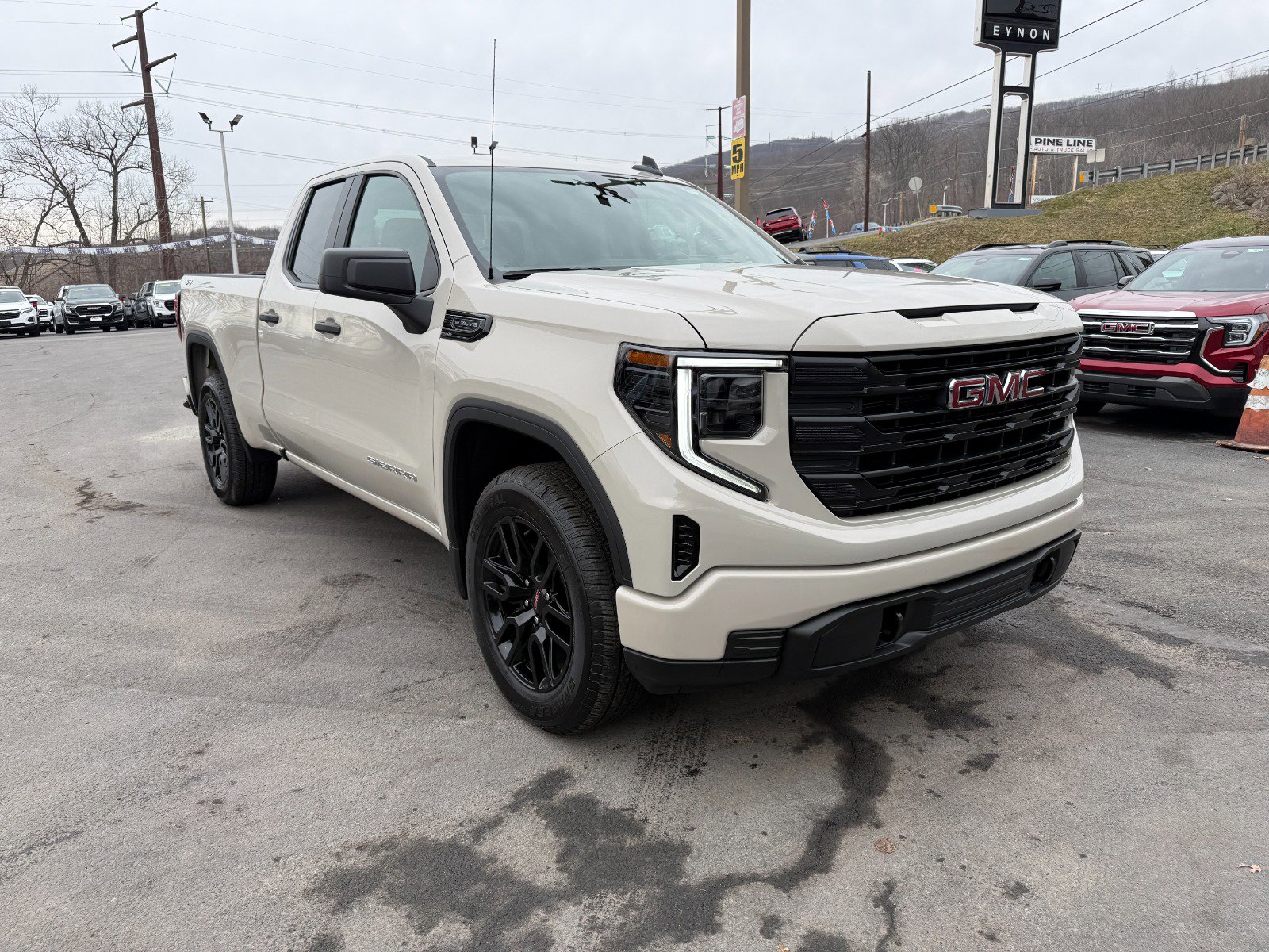 New 2026 GMC Sierra 1500 Pro w/ Graphite Edition image 7