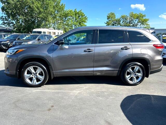 Used 2018 Toyota Highlander Limited image 1