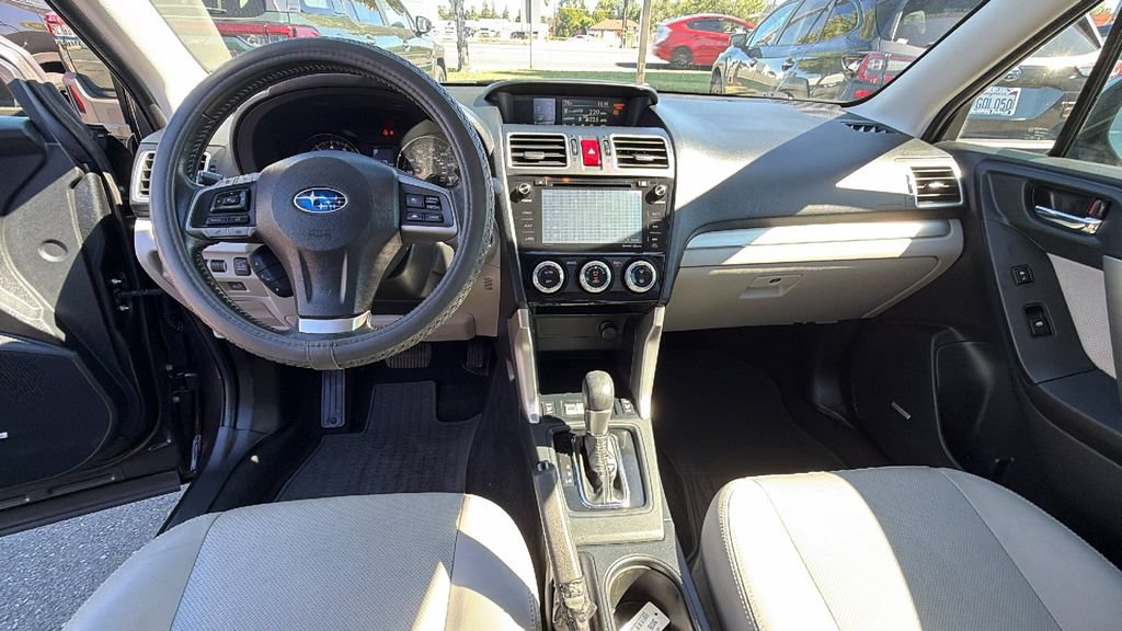 Used 2016 Subaru Forester 2.5i Touring w/ Eyesight & Navigation System AWD/4WD image 17