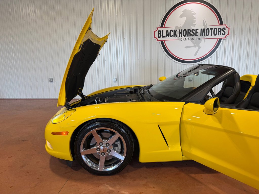 Used 2007 Chevrolet Corvette Convertible w/ Preferred Equipment Group image 32
