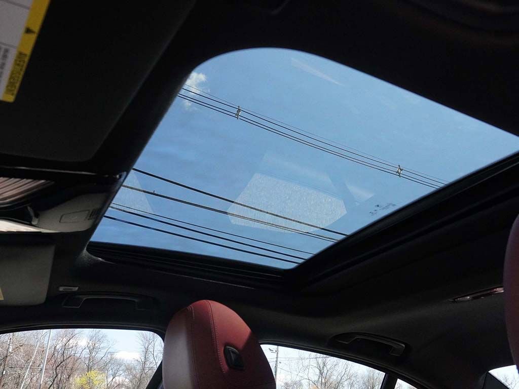 Used 2022 BMW 330i xDrive Sedan w/ Premium Package 2 image 20