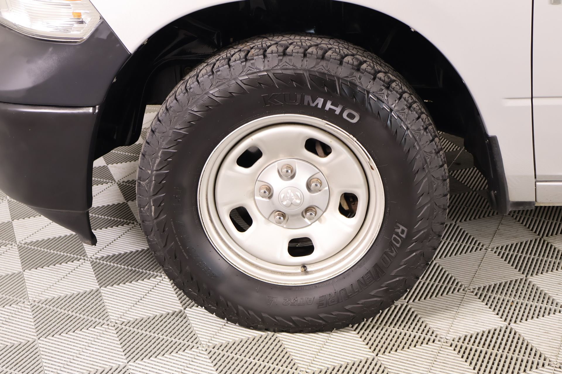 Used 2018 RAM 1500 Tradesman w/ Popular Equipment Group RWD image 16