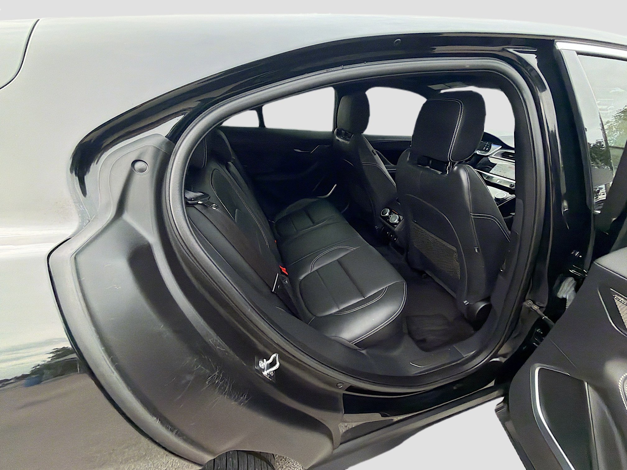 Used 2020 Jaguar I-PACE SE AWD/4WD image 29