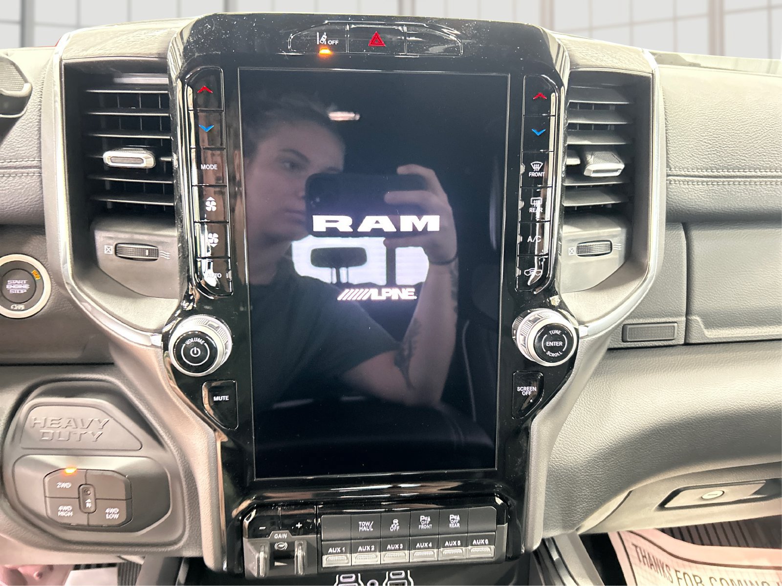 New 2027 RAM 2500 Laramie w/ Night Edition AWD/4WD image 12