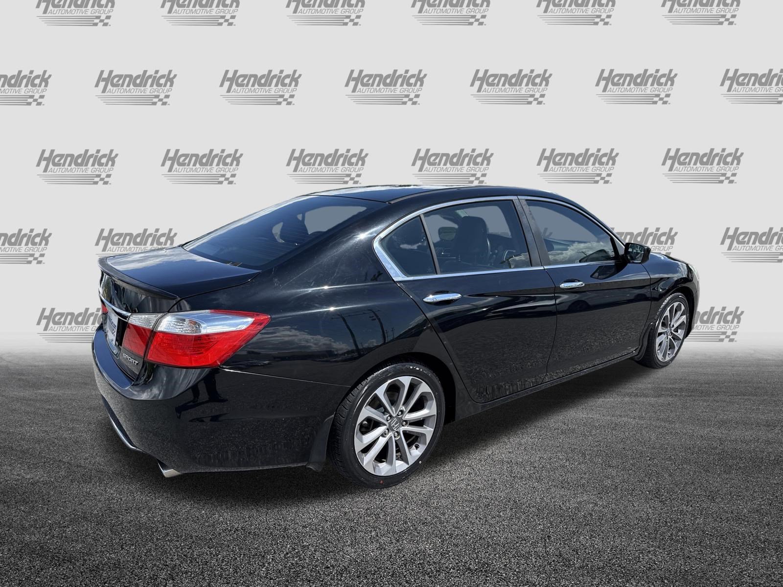Used 2014 Honda Accord Sport image 12