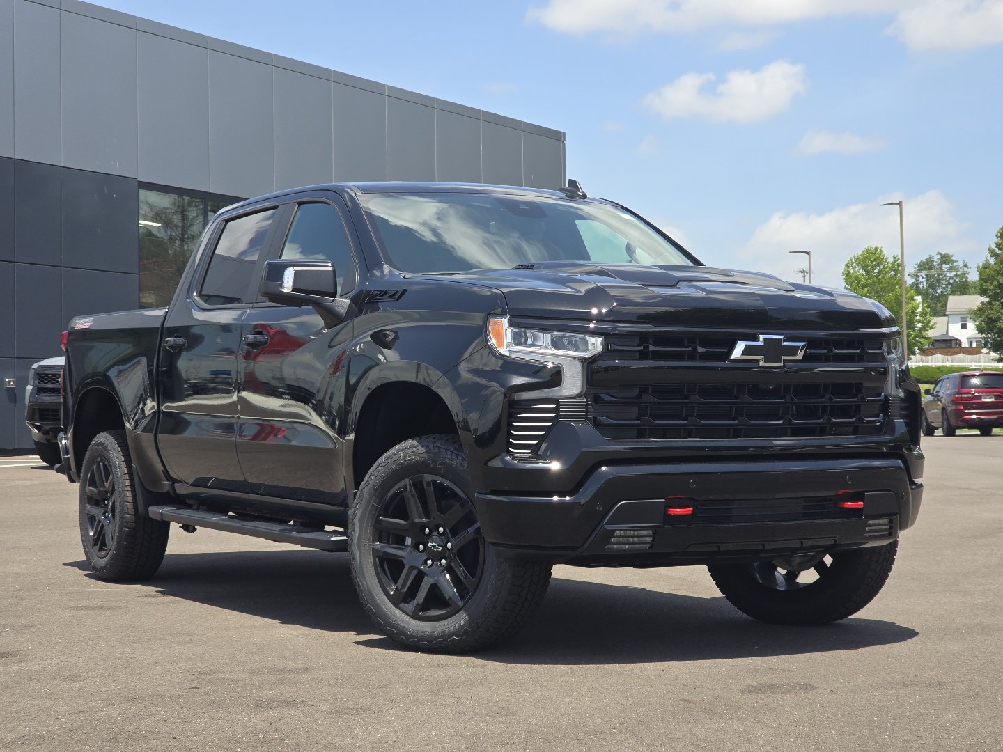 New 2026 Chevrolet Silverado 1500 LT Trail Boss w/ LT Trail Boss Premium Package AWD/4WD image 2