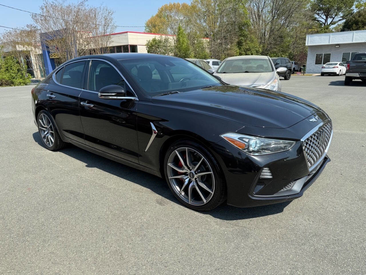 Used 2019 Genesis G70 2.0T Sport RWD image 3