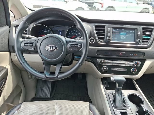 Used 2021 Kia Sedona EX FWD image 12