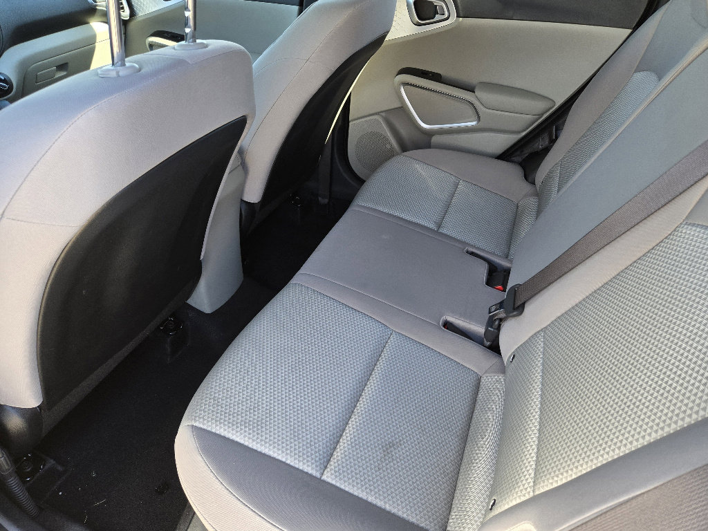 Certified 2025 Kia Soul S image 29