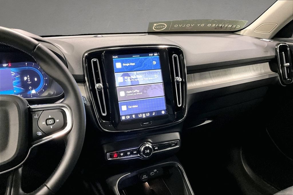 Certified 2023 Volvo XC40 B5 Plus w/ Protection Package Premier AWD/4WD image 9