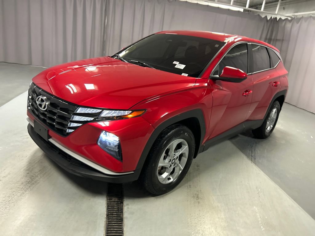 Used 2023 Hyundai Tucson SE image 3