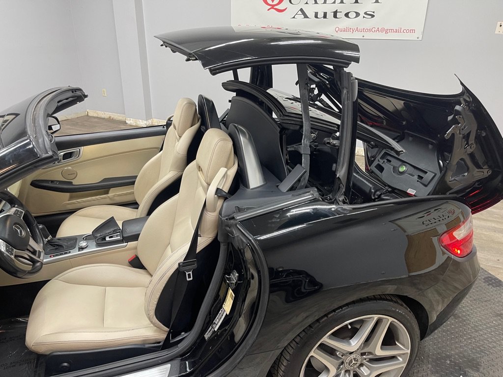 Used 2013 Mercedes-Benz SLK 250 image 17