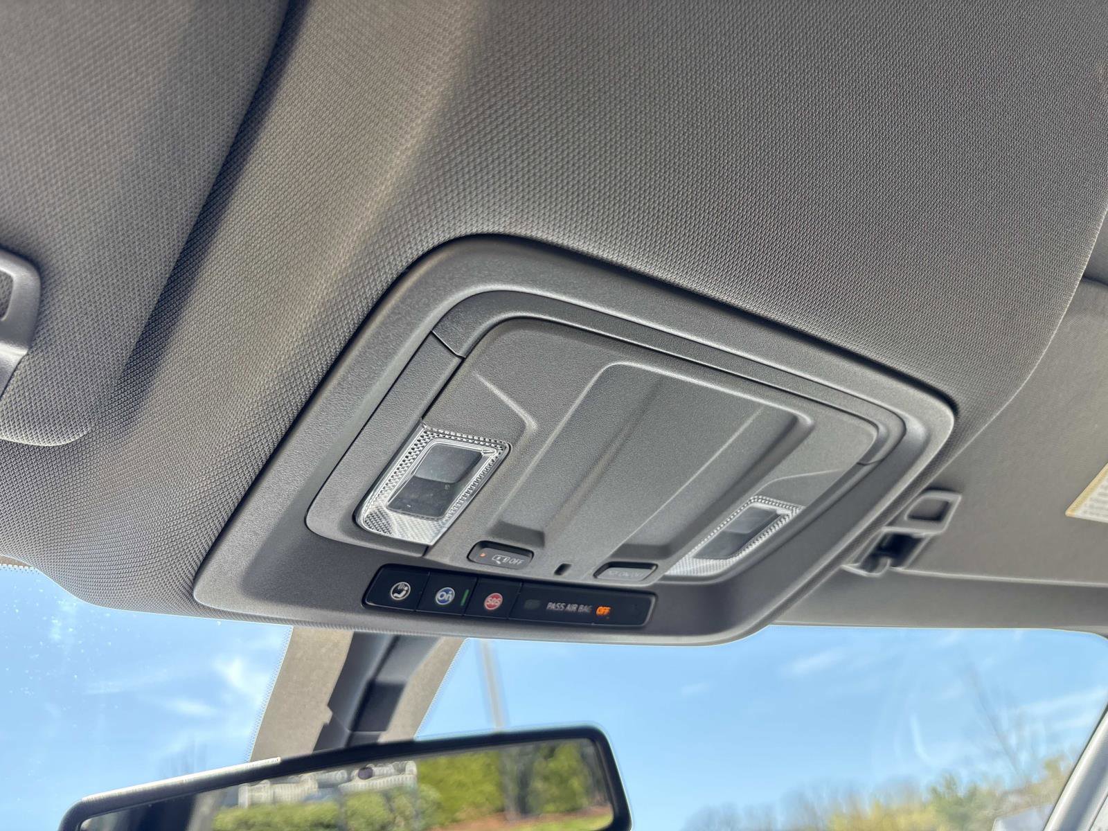 Used 2020 Chevrolet Silverado 2500 Custom w/ Custom Value Package image 22