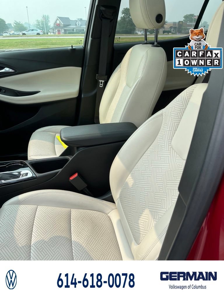Used 2020 Buick Encore GX Essence w/ Experience Buick Package AWD/4WD image 27