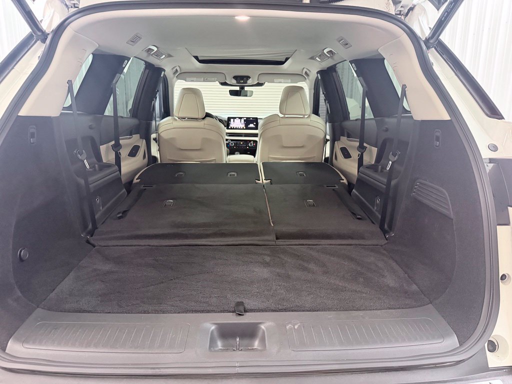Certified 2024 INFINITI QX60 Luxe w/ Cargo Package FWD image 40