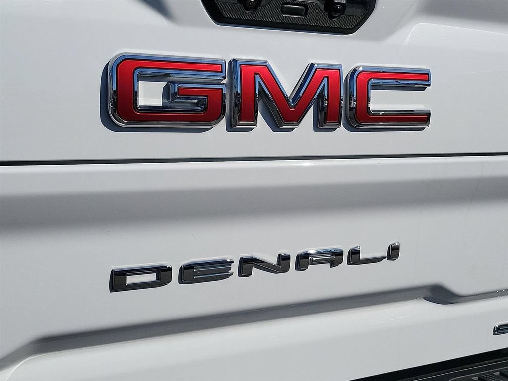 Used 2021 GMC Sierra 2500 Denali w/ Denali Ultimate Package AWD/4WD image 25