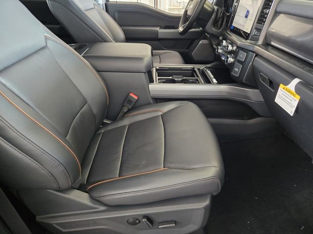 New 2026 Ford F250 Lariat w/ FX4 Off-Road Package image 11