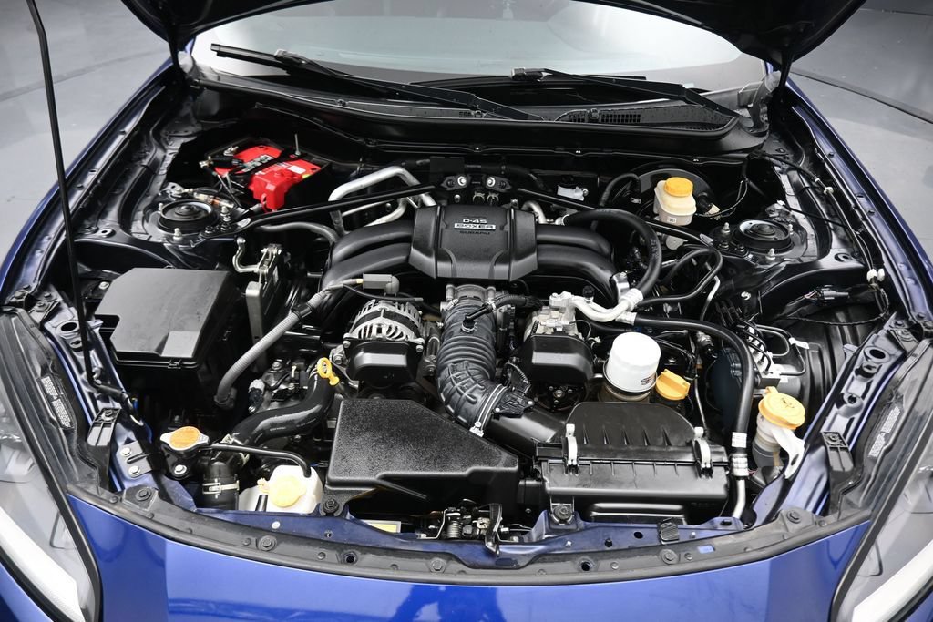 Used 2022 Toyota GR86 Premium RWD image 39