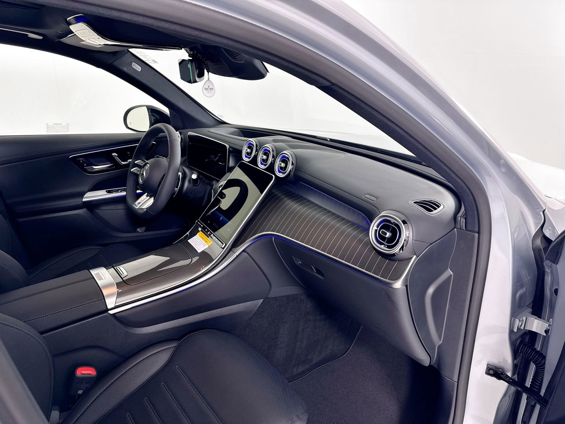 New 2026 Mercedes-Benz GLC 43 AMG 4MATIC image 33