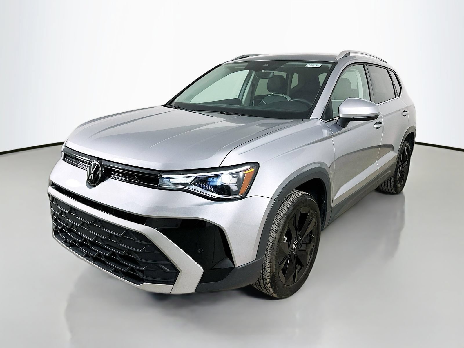 Used 2025 Volkswagen Taos SE
