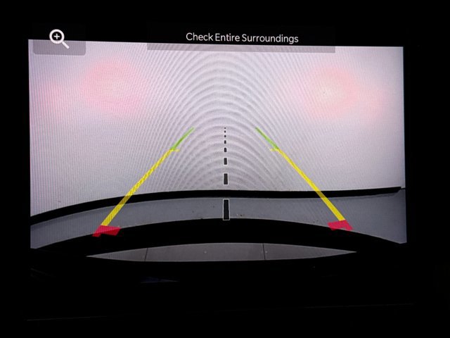 Used 2023 Jeep Grand Cherokee L Laredo image 15