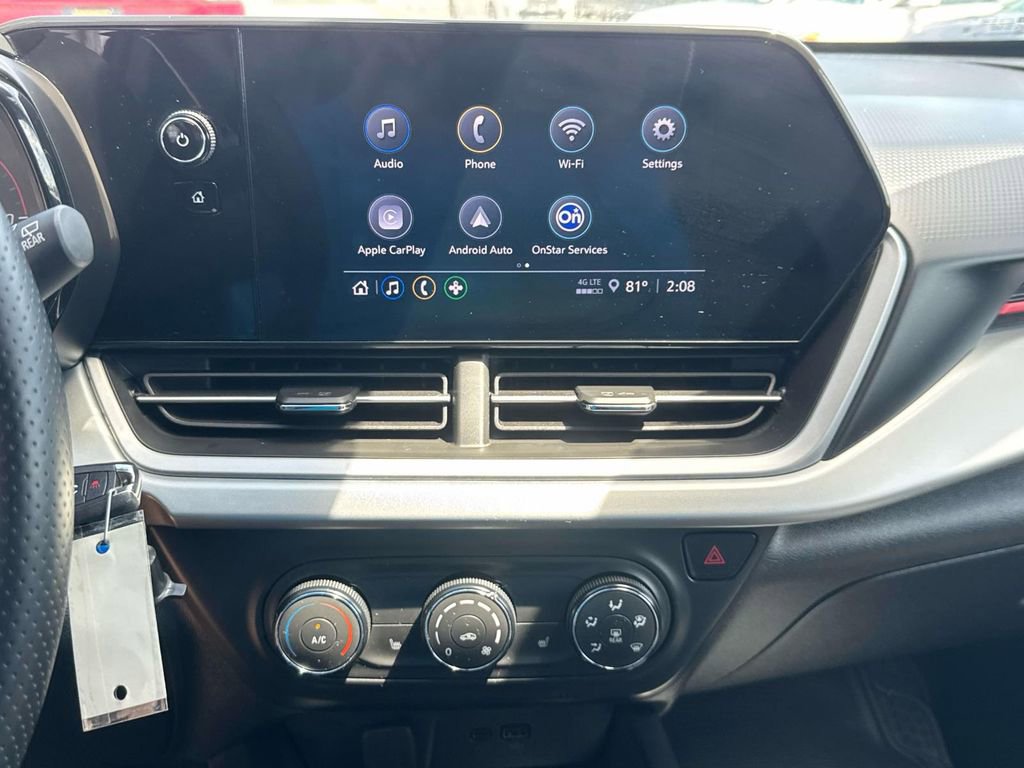 Certified 2024 Chevrolet Trax RS image 25