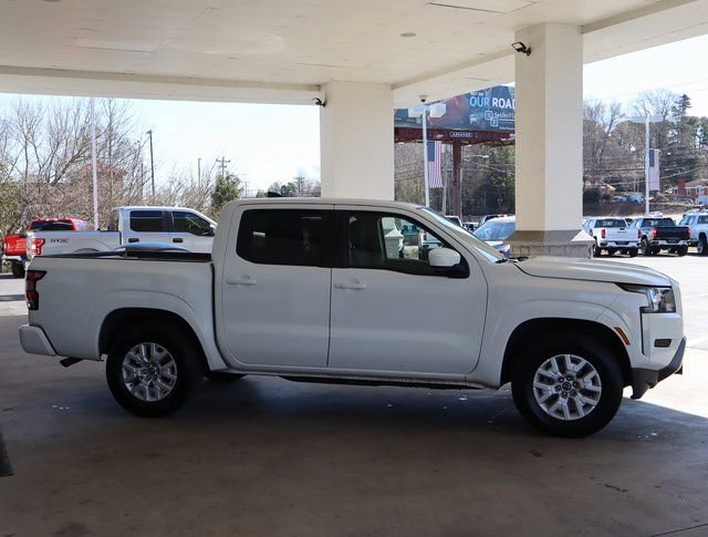 Used 2022 Nissan Frontier SV image 7