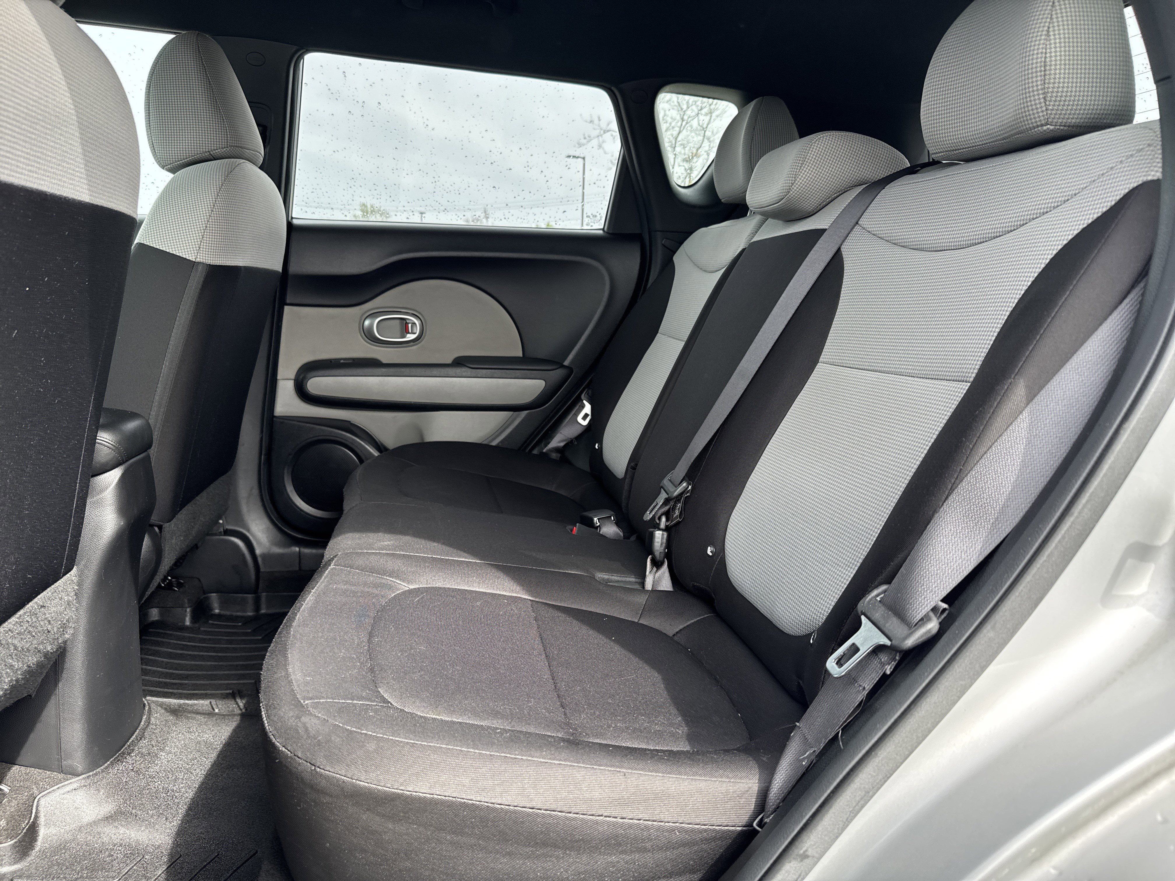 Used 2018 Kia Soul image 27