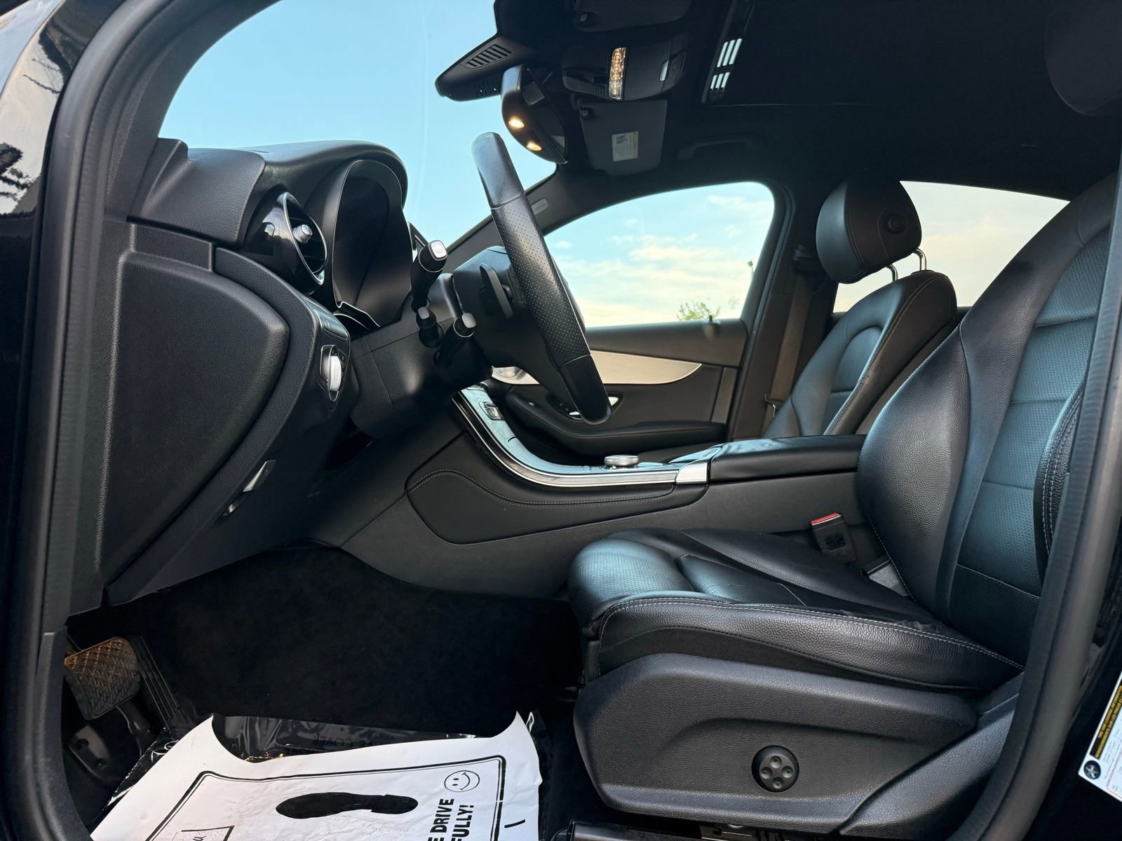 Used 2019 Mercedes-Benz GLC 300 4MATIC Coupe image 14