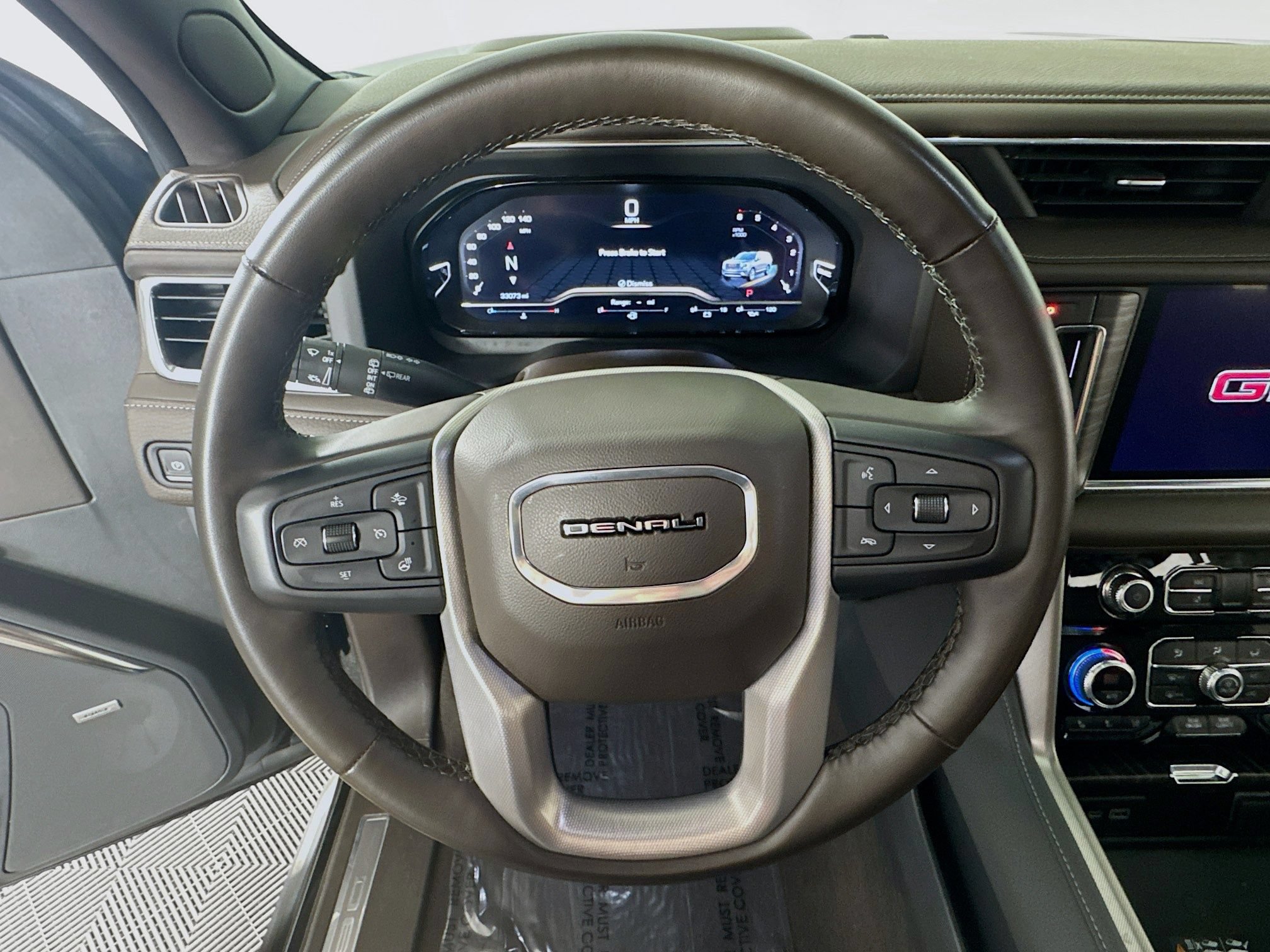 Used 2023 GMC Yukon XL Denali w/ Max Trailering Package AWD/4WD image 13