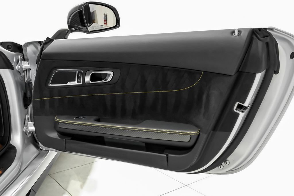 Used 2018 Mercedes-Benz AMG GT R image 33