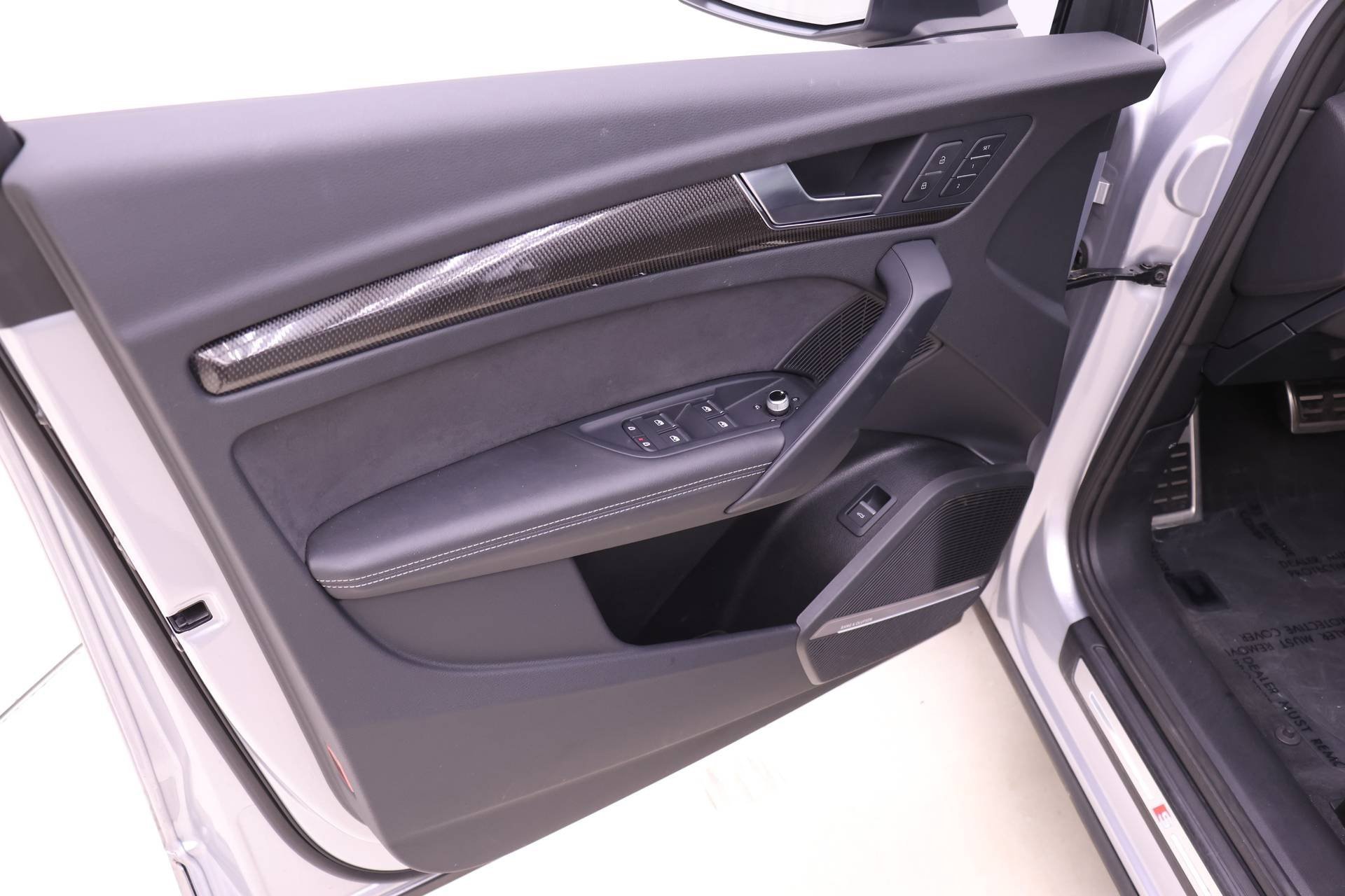 Certified 2022 Audi SQ5 Premium Plus w/ Premium Plus Package image 12