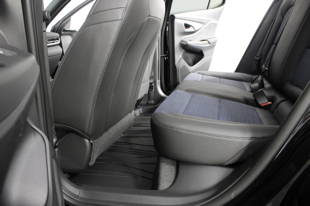 New 2026 Buick Envista Sport Touring w/ Convenience I Package FWD image 16