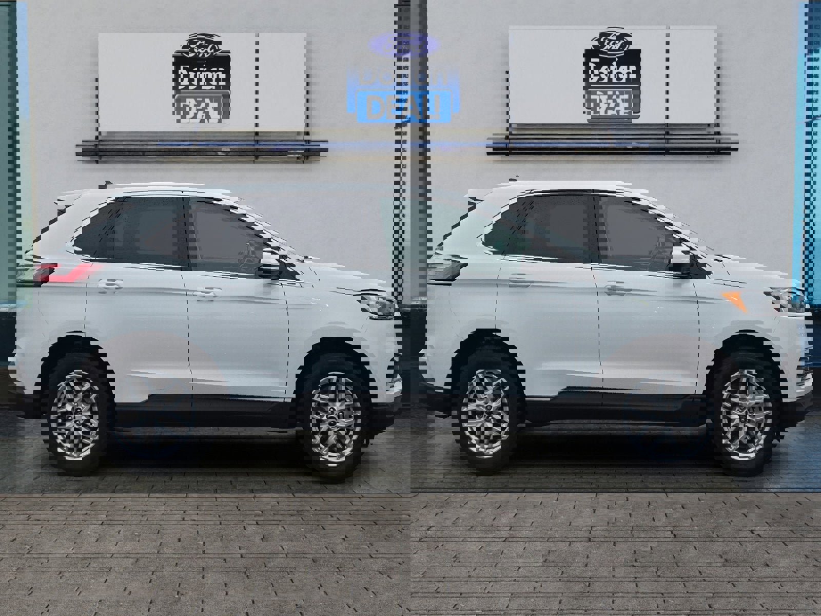 Certified 2024 Ford Edge SEL video 2