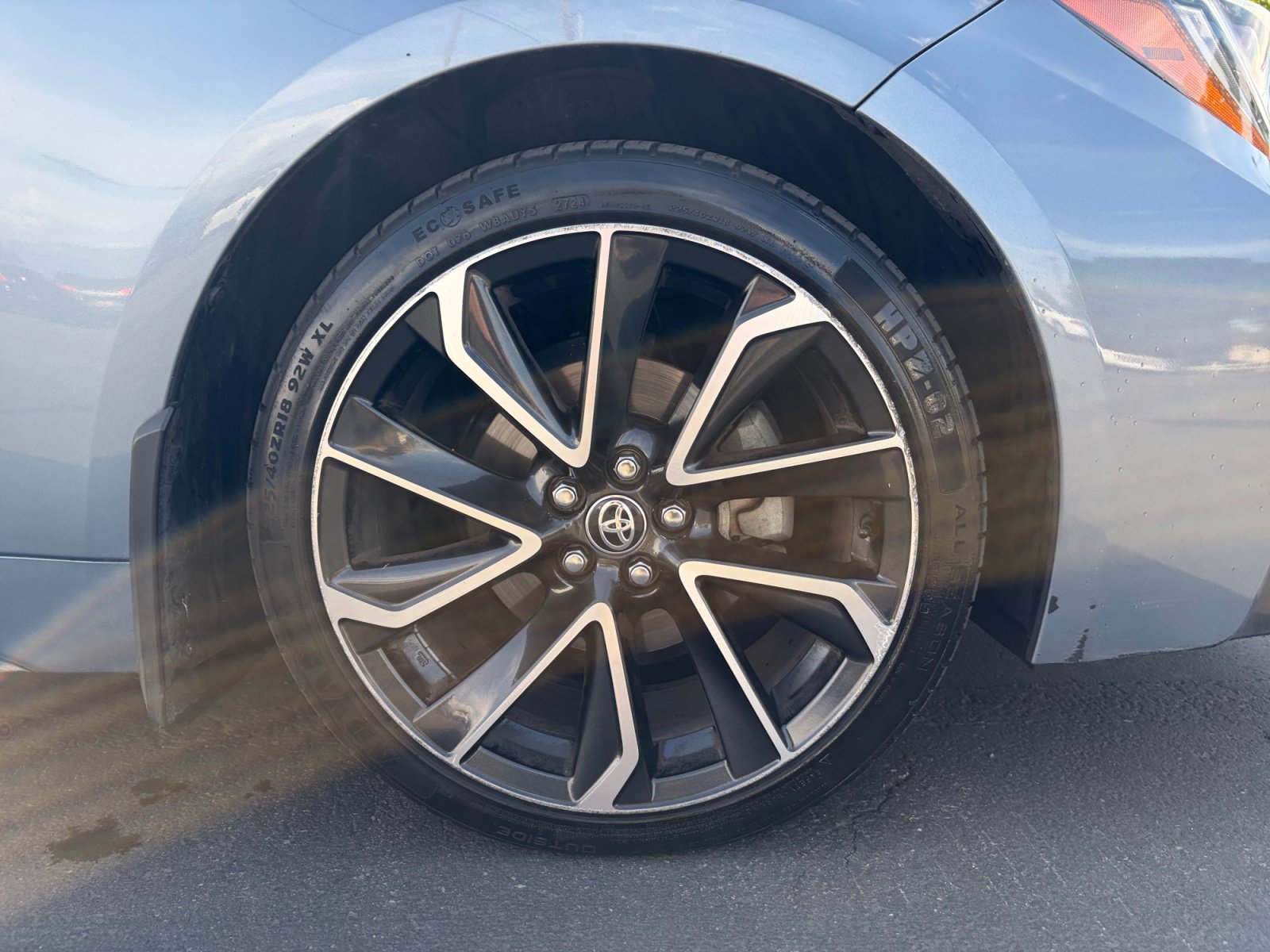 Used 2020 Toyota Corolla SE w/ Carpet Mat Package (TMS) FWD image 30