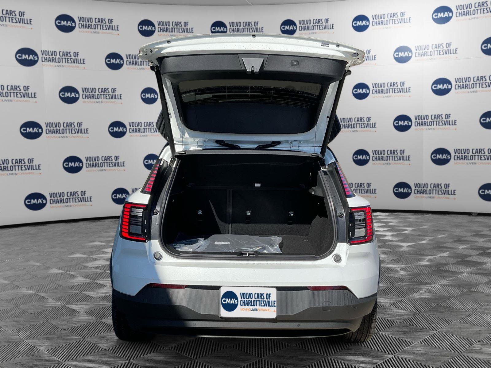 New 2026 Volvo EX30 Plus image 11