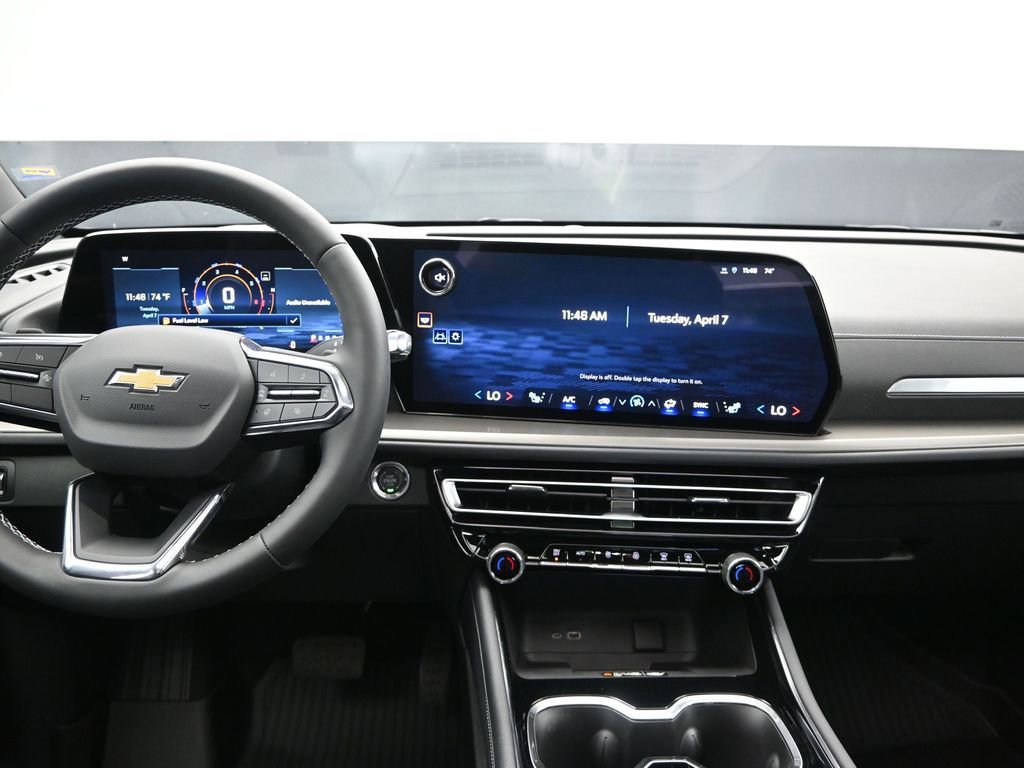 New 2026 Chevrolet Traverse LT w/ Sun and Wheel Package FWD image 19