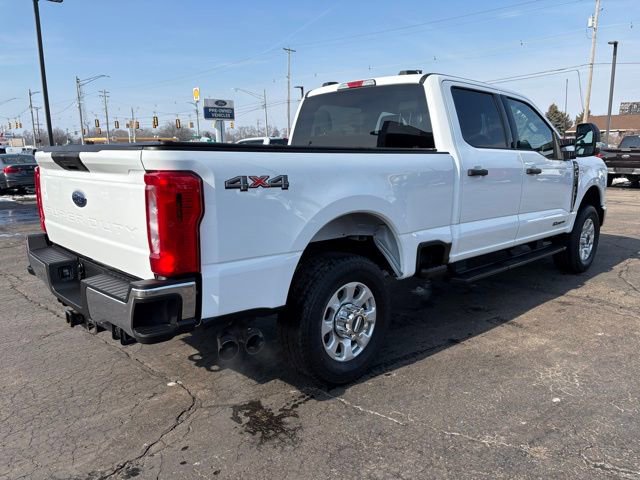 Used 2024 Ford F350 XLT w/ Snow Plow Prep Package image 6