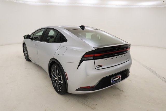 Used 2024 Toyota Prius XLE image 26