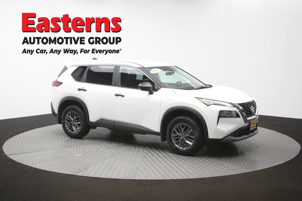 Used 2023 Nissan Rogue S AWD/4WD image 48