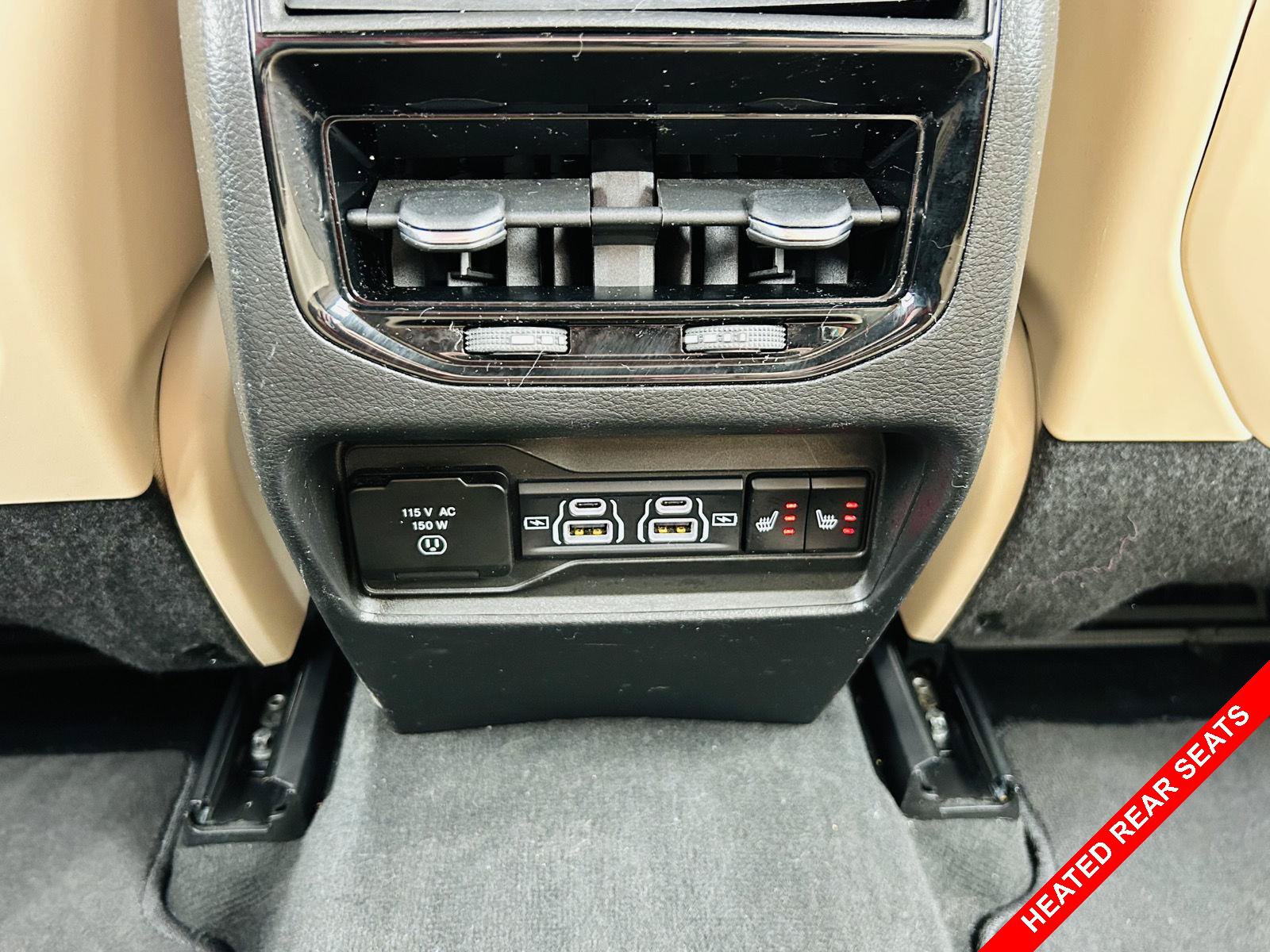 Used 2023 Jeep Grand Cherokee Limited AWD/4WD image 7