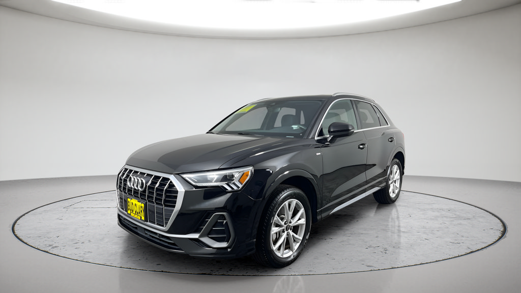 Used 2023 Audi Q3 2.0T Premium AWD/4WD image 7