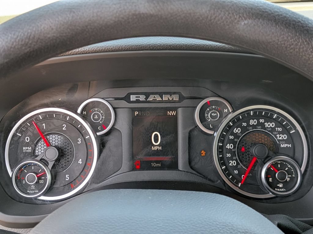 New 2026 RAM 5500 Tradesman w/ Chrome Appearance Group AWD/4WD image 16