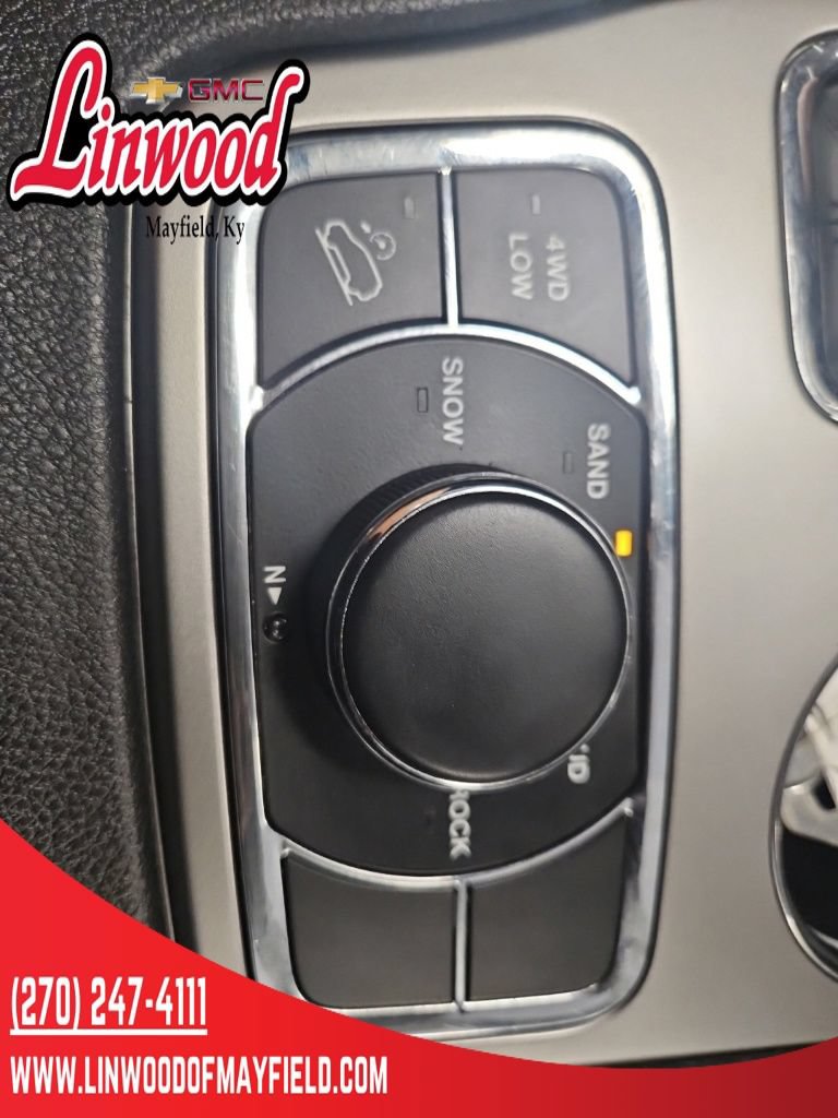 Used 2018 Jeep Grand Cherokee Limited AWD/4WD image 27
